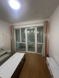 明秀和府 2室1厅1卫 南 精装