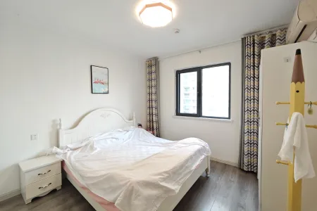 星光岛玫瑰园 3室2厅2卫 145万元 视频房,满五年