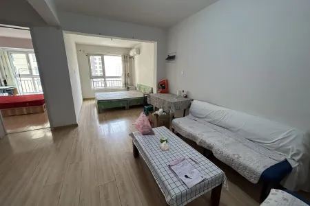 全明户型,黄金楼层,阳光好,地铁口,交通便利,设施齐全