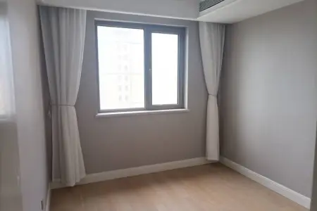 金沙滩壹号三期 4室2厅2卫 南北 精装