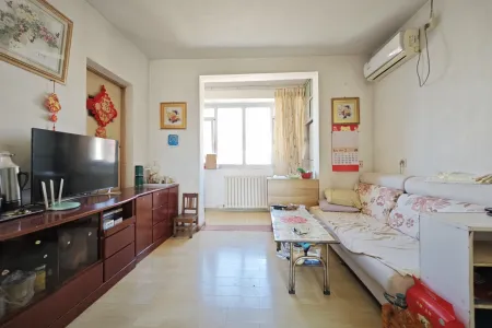 医院附近 2室1厅1卫 南 简装