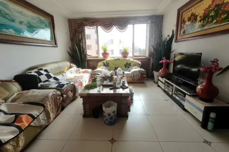 华欧北海花园 3室2厅2卫 南北 简装