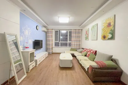 月亮湾 2房1厅1卫 南北 精装