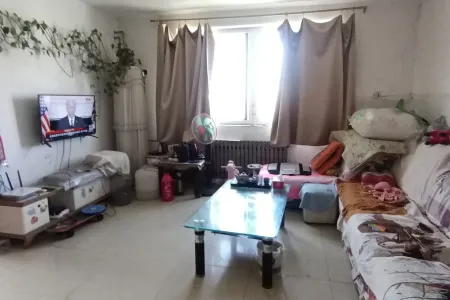 铁路小区 5室2厅2卫南北 简装