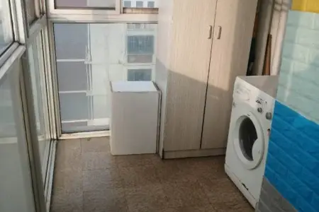 冠庭江山 1室1厅1卫 南 中装