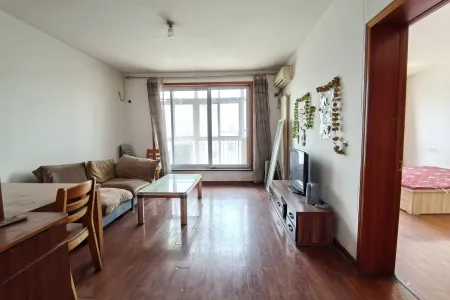 海尔望山居 3室2厅2卫 南北 简装