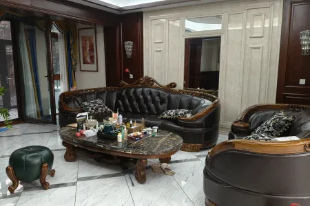 龙湖原山别墅独栋 4室2厅2卫南 豪装