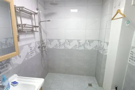 万达维多利亚湾（31-67号楼） 4房2厅2卫 南北 精装