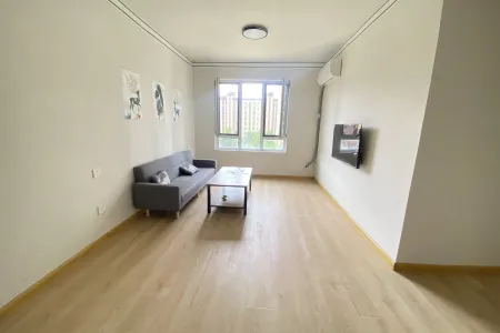 精装两房,送设施,拎包即住,总价低！