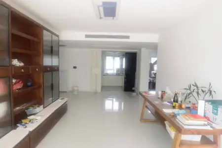 德惠灵山秀水 3室2厅2卫 南北 精装