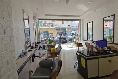 辛安网点 临街商铺 南 毛坯