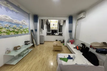 建邦听海二期 2室2厅1卫 南 简装