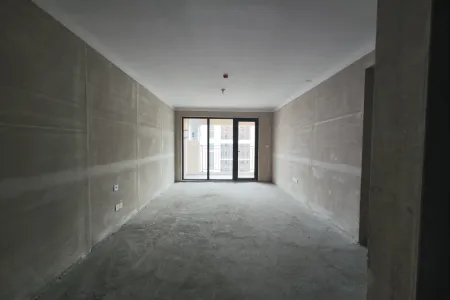 世茂锦域西区 3房2厅2卫 北 毛坯