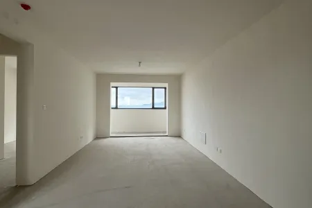 中交山海大观 3房2厅2卫 南北 毛坯