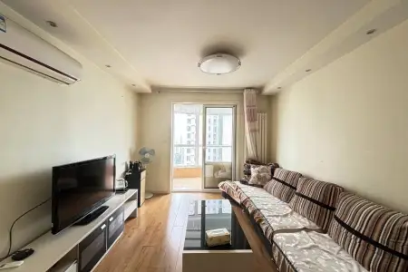 朝阳无限 2房2厅1卫 南北 精装