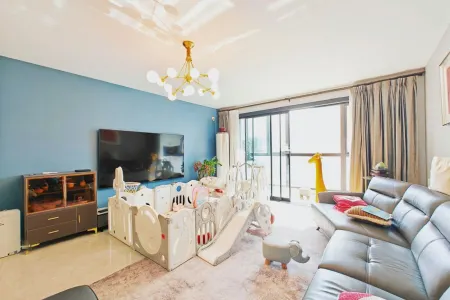 绿岛嘉园 3室2厅2卫东南 精装