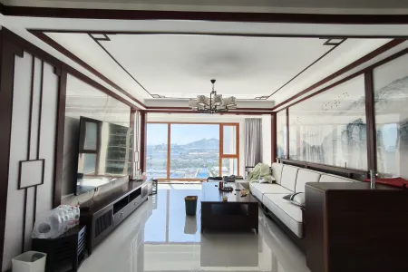 世茂锦域东区 4室2厅1卫 南北 豪装