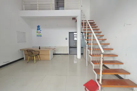 丁家河社区 独栋5室3厅3卫 南北 精装