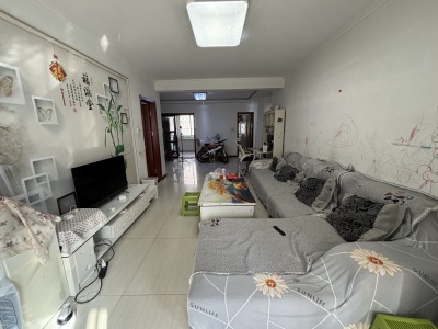 铁路小区 3室2厅2卫 南北 精装