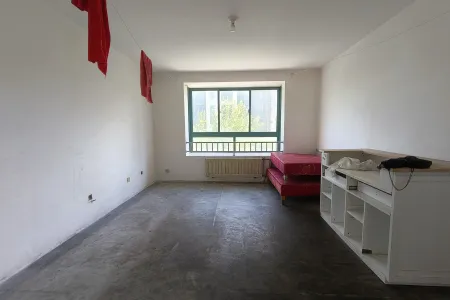 兴悦华城 2室1厅1卫东 简装