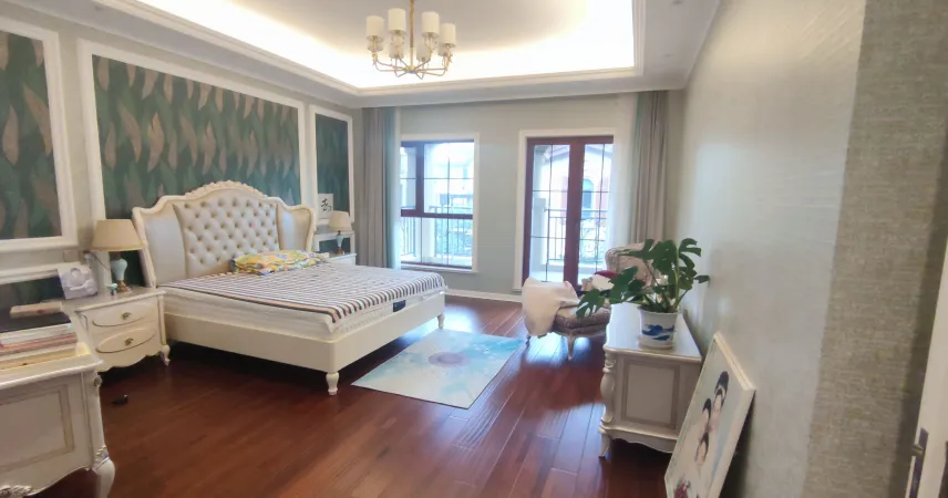 建邦听海二期别墅