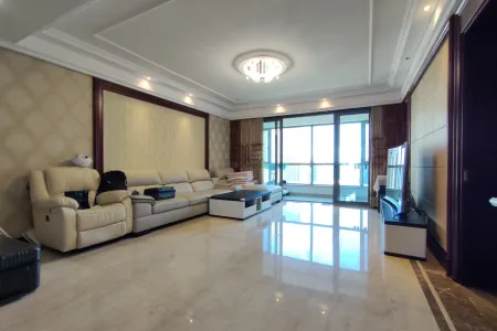 名嘉汇 3室2厅2卫 南北 精装