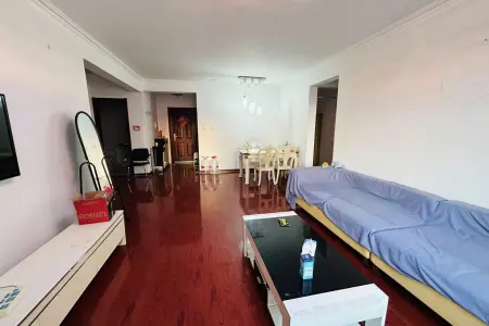 中央国际 3房2厅2卫 南北 精装