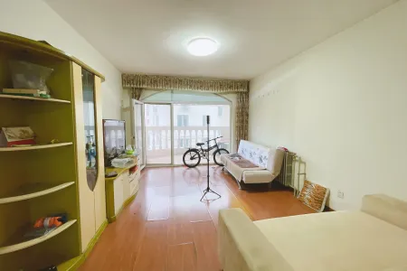 康大海港苑一期（北区） 2室2厅1卫南北 简装