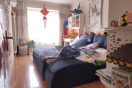 碧海蓝天花园 2房1厅1卫 南北 精装