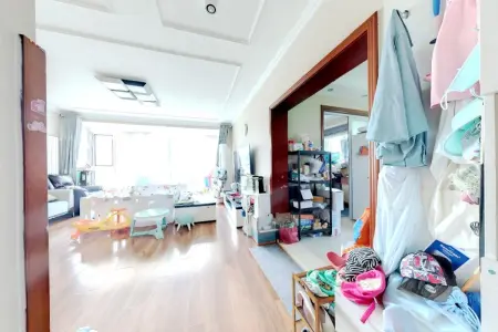 金梦花园 3室2厅1卫 南北 精装