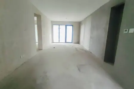 影都学府三期 3室2厅2卫南北 毛坯