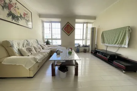 红卫小区 3室2厅1卫 南北 精装