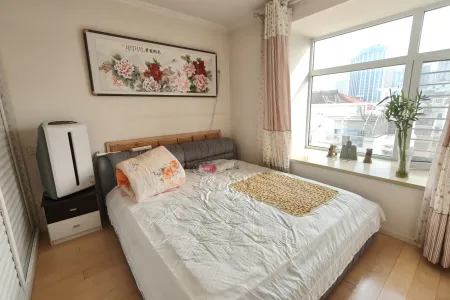 新贵都一期 4房2厅2卫 东南 精装