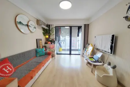 万科城市之光一期 3室2厅2卫南北 精装