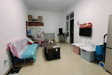 盛华未来城 1室1厅1卫 南 精装