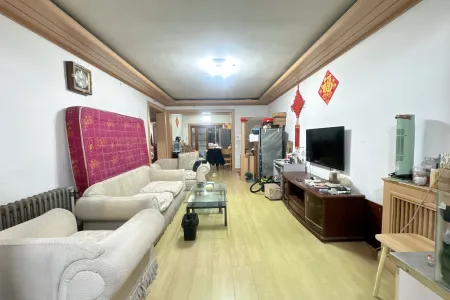 伟业花园 2房2厅1卫 南 普装