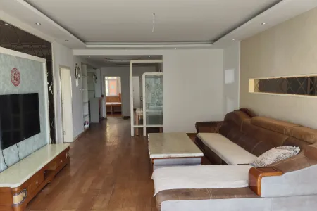 千禧龙花园一期 3室2厅2卫 南 精装