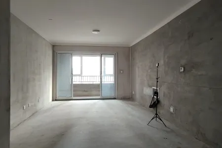 公元景玺公馆 3室2厅1卫 东北 毛坯