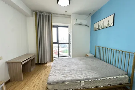 梦时代广场 1室0厅1卫 北 中装