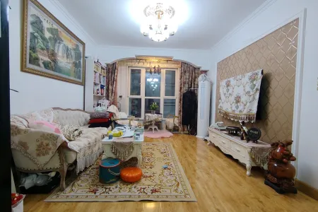 盛华未来城 2室2厅1卫 南 精装