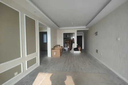 名人海广场 2室1厅1卫南北 精装