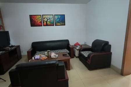 黄岛油库小区 2室2厅1卫 南 精装