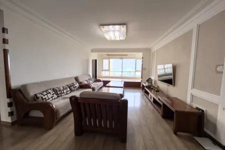 唐岛七星 3室2厅2卫 南北 精装