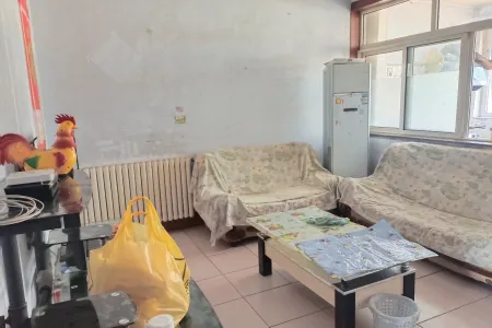 医院附近 2室1厅1卫南 简装