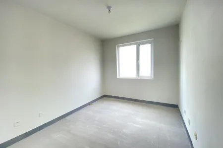 世茂诺沙湾五期 3房3厅2卫 南北 毛坯