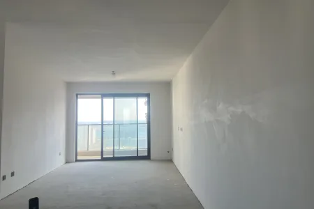 名嘉荷府 3房2厅2卫 南北 毛坯