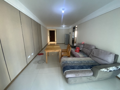 维多利亚湾南区（7-10）期 2室1厅1卫 南 精装