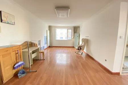 长城花园 3室2厅1卫南北 精装