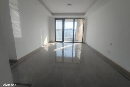 世茂锦域东区 3房2厅2卫 南北 精装