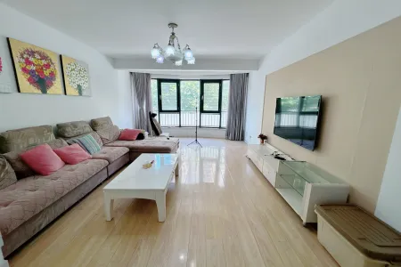 贵府花园 3室2厅2卫 南北 精装